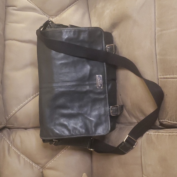 Coach Black Leather Messenger Bag - Picture 1 of 11